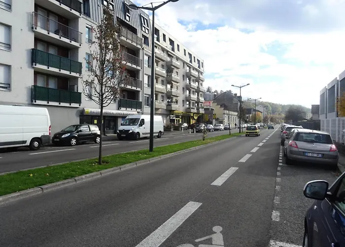 Résidence Le Comte - Dans Quartier Annimé, Proche De La Gare ! Mae-7294 Aix-les-Bains